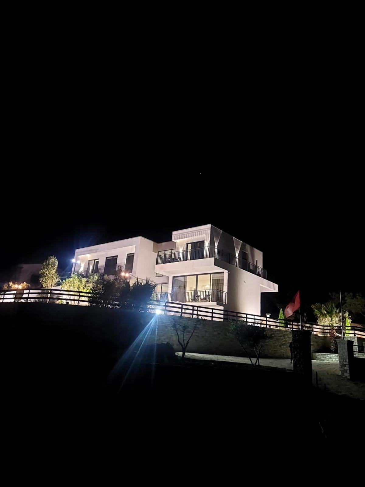 Palma Villa Berat